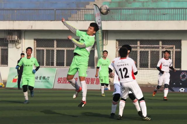 亚历山大35+9哈滕14+14 雷霆险胜送勇士3连败