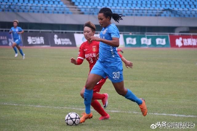 NBA历史性时刻！詹姆斯父子很可能揭幕日同台